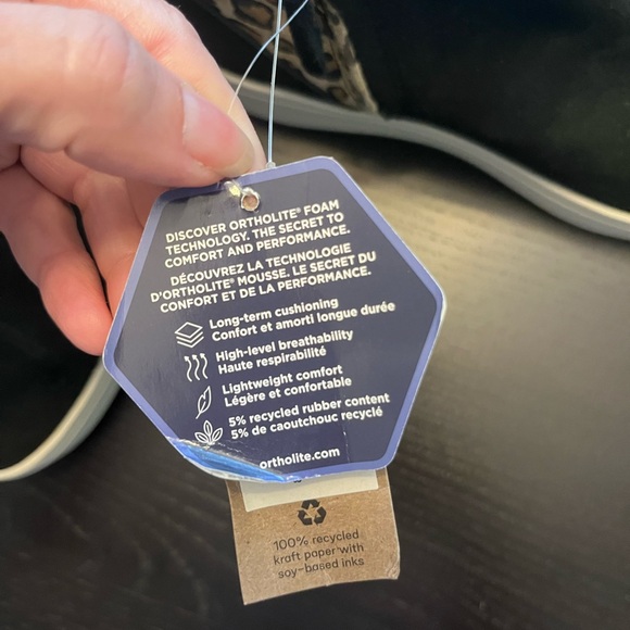 NWT TOMS Jamie Wedge Sneaker - Women's - Picture 7 of 9